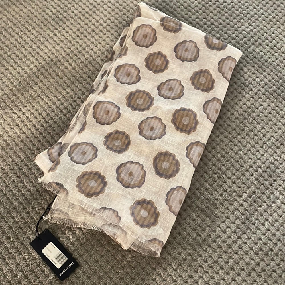 100% Fresh Linen Spring Flowered Scarf
